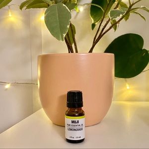 SOLD MUJI | Lemongrass Essential Oil